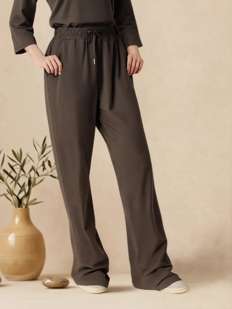 Oasis-Foundation_Espresso-Earth_Trousers_3.webp